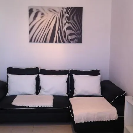 Apartamento Perto Do Metro Holiday home Lisbon
